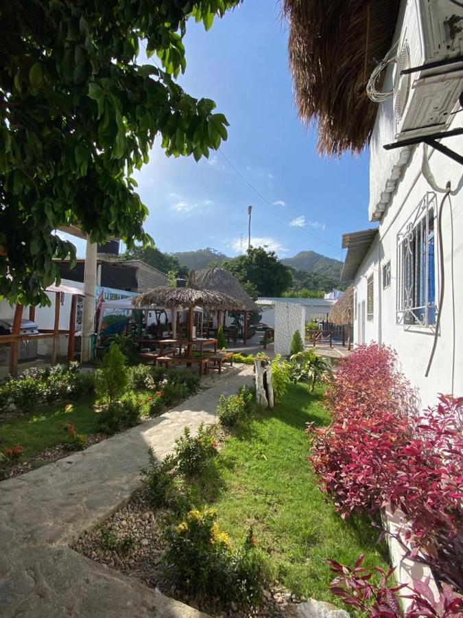 Hostal La Sierra Nevada بالومينو المظهر الخارجي الصورة